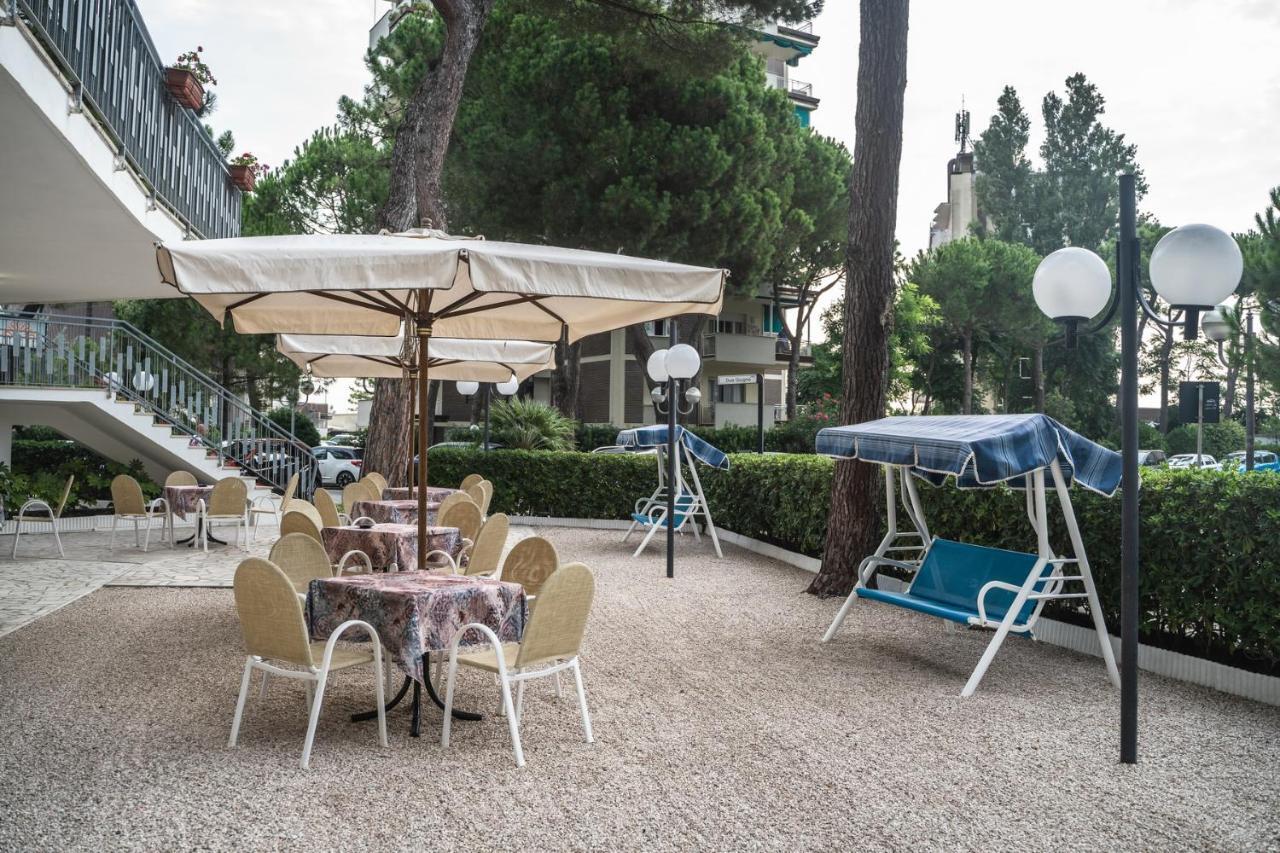 Hotel Sayonara Milano Marittima Luaran gambar