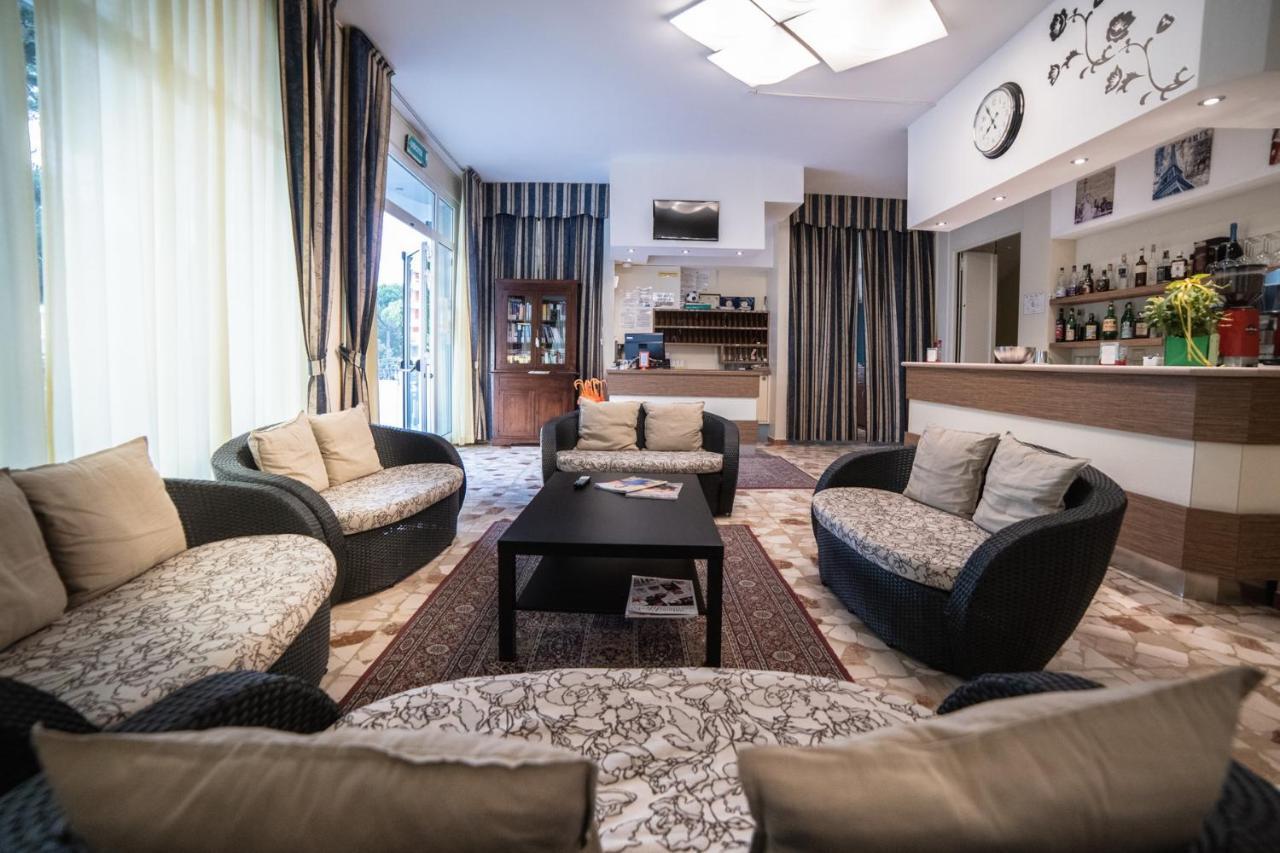 Hotel Sayonara Milano Marittima Luaran gambar