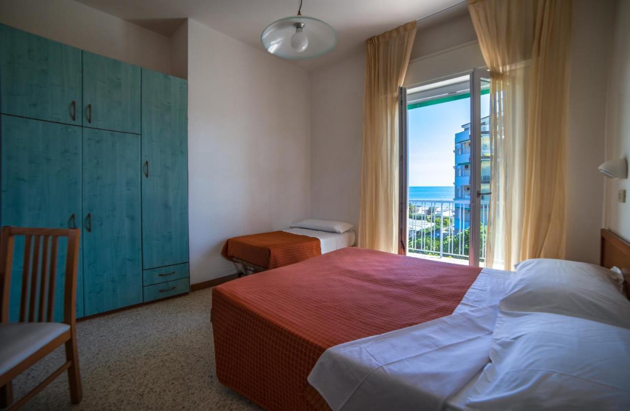 Hotel Sayonara Milano Marittima Luaran gambar